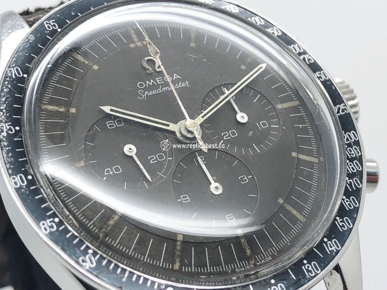 Omega Speedmaster Professional Moonwatch Mens watch Unisex Manual winding Steel 105.002-62