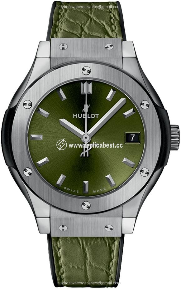 Hublot Classic Fusion Quartz Womens watch Quartz Titanium 581.NX.8970.LR