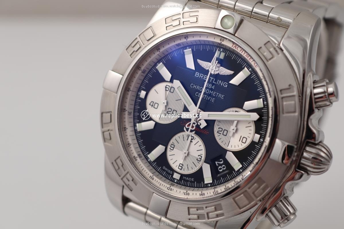 Breitling Chronomat 44 Automatic Steel AB011011-B967