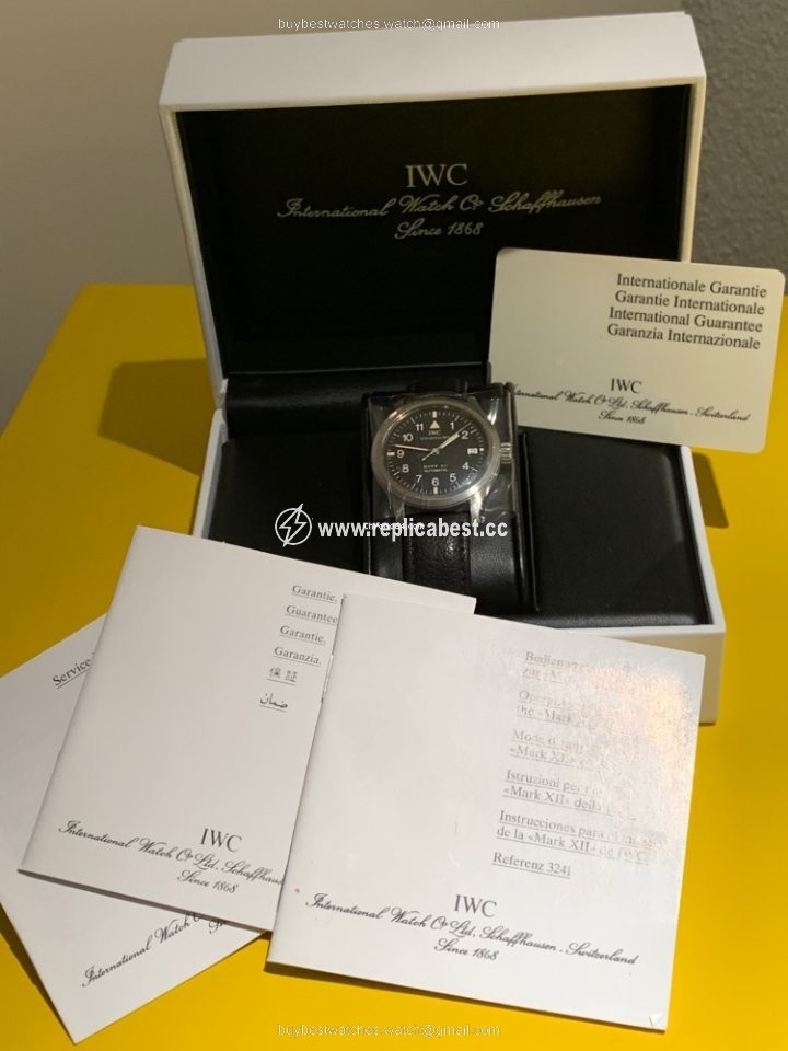 IWC Pilot Mark Mens watch Unisex Automatic Steel 3241-001