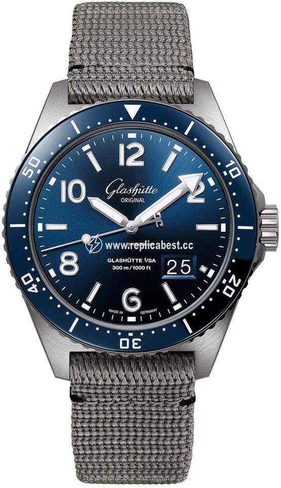 Glashutte Original Mens watch Unisex Automatic Steel 1-36-13-02-81-08