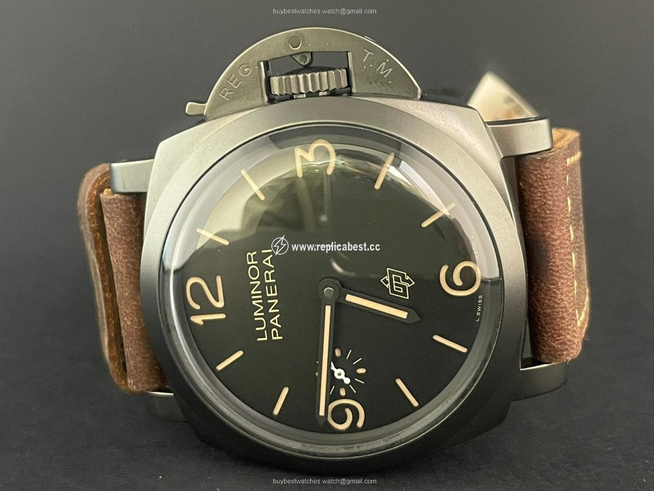 Panerai Special Editions Manual winding Titanium PAM00617