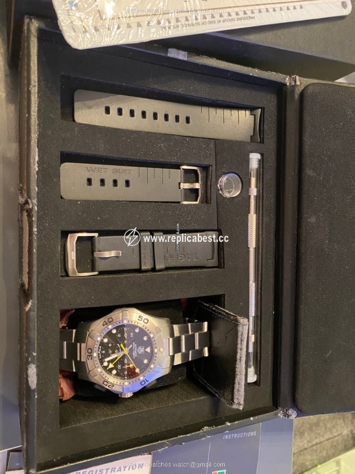 TAG Heuer Aquagraph Mens watch Unisex Automatic Steel CN211A