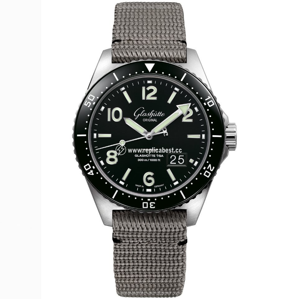 Glashutte Original Mens watch Unisex Automatic Steel 1-36-13-01-80-08