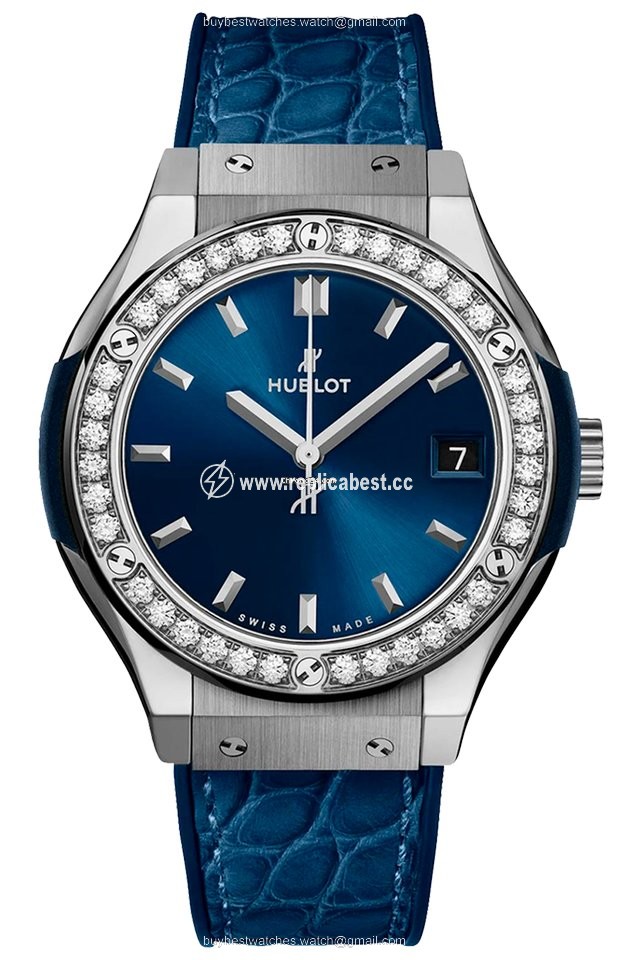 Hublot Classic Fusion Blue Womens watch Quartz Titanium 581.NX.7170.LR.1104