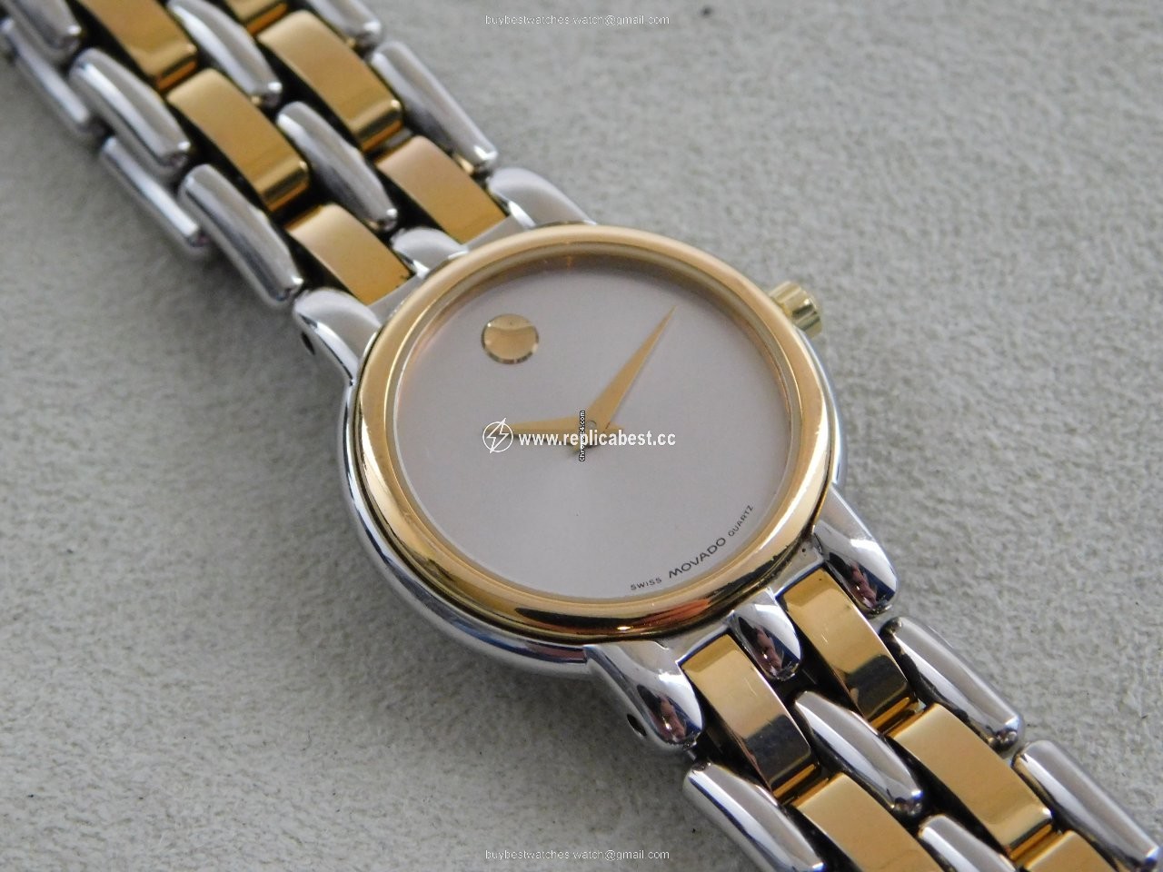 Movado Museum Womens watch Quartz Gold Steel 81-25-825