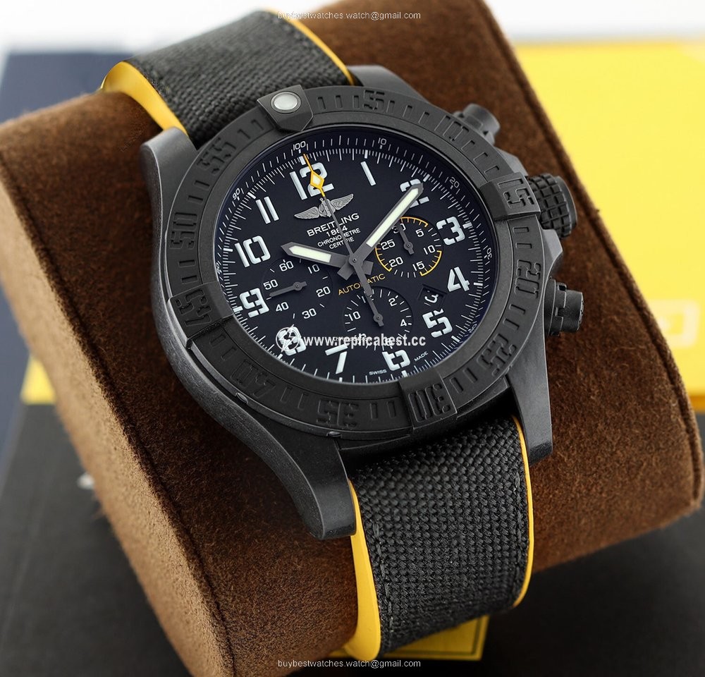 Breitling Avenger Hurricane Mens watch Unisex Automatic XB0170E4.BF29.257S