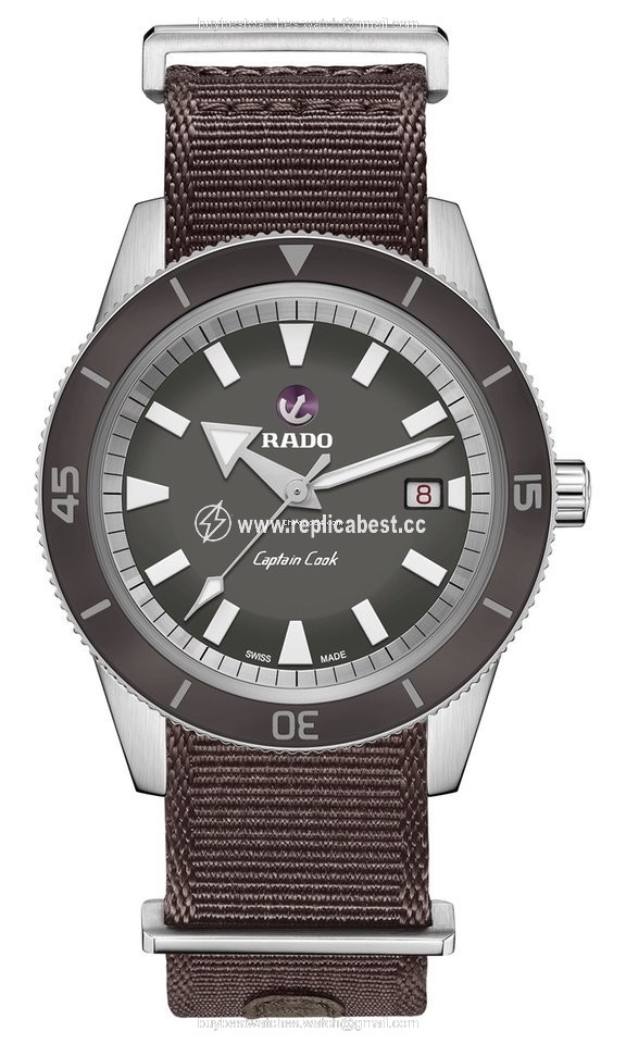 Rado HyperChrome Captain Cook Mens watch Unisex R32505018