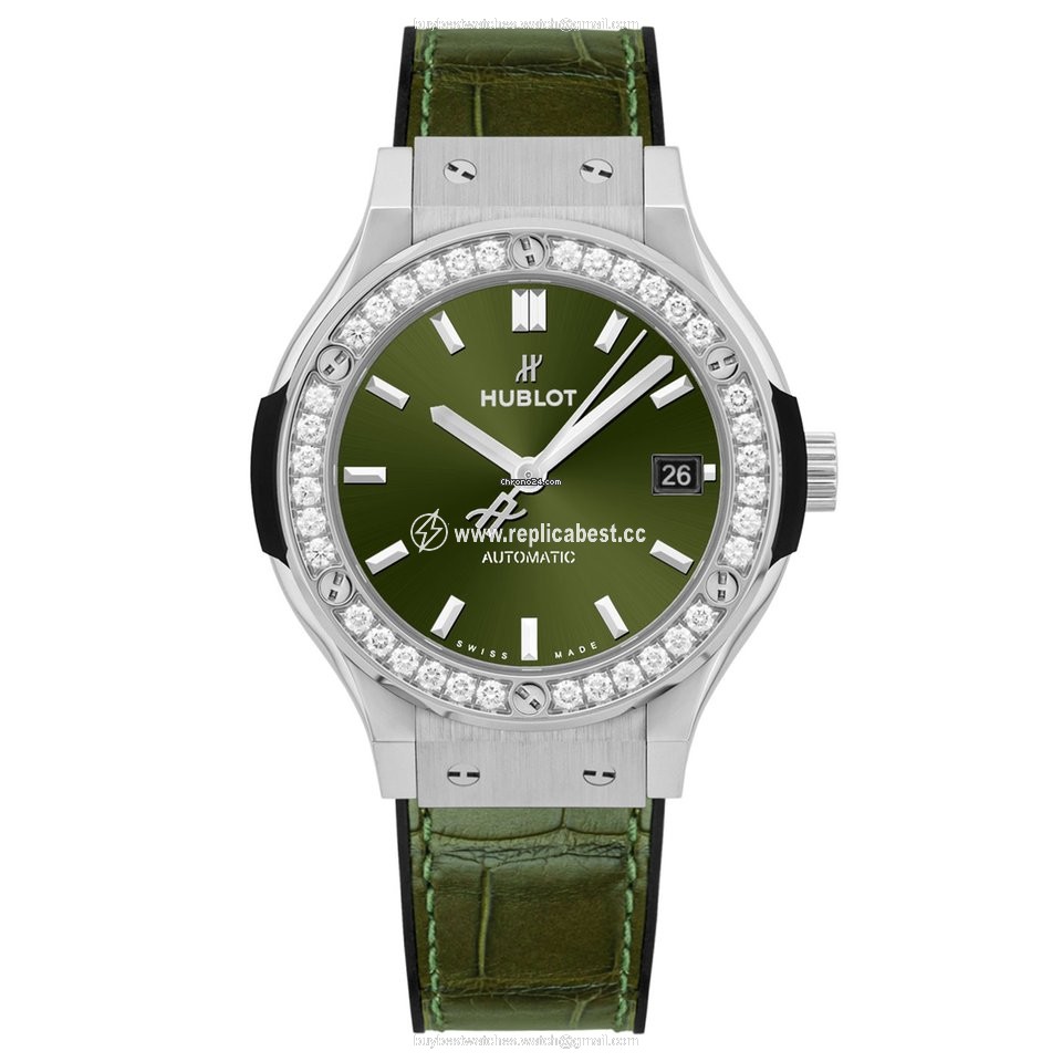 Hublot Classic Fusion 45, 42, 38, 33 mm Mens watch Unisex Automatic Titanium 565.NX.8970.LR.1204