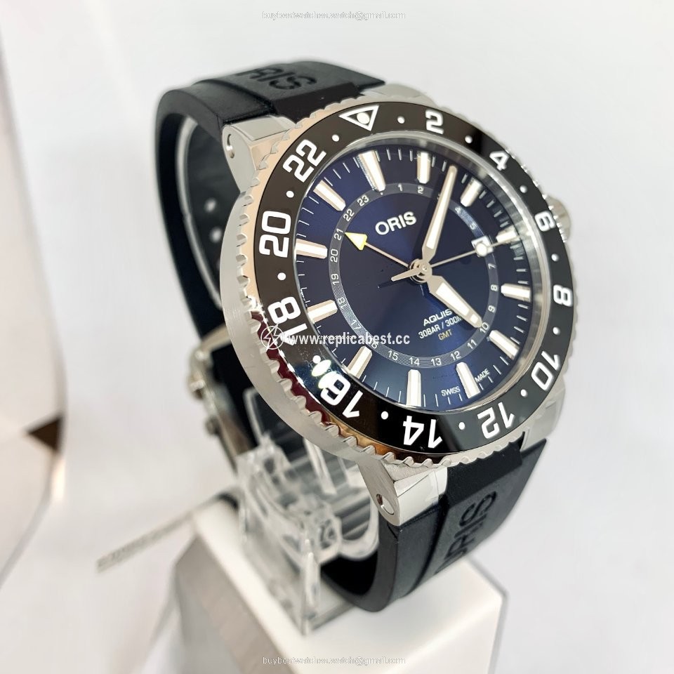 Oris Aquis GMT Date Mens watch Unisex Automatic Steel 01 798 7754 4135-07 4 24 64EB