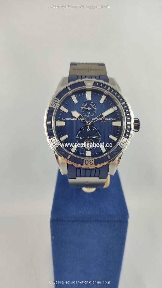 Ulysse Nardin Diver Chronometer Mens watch Unisex Automatic Steel 263-10-3 93