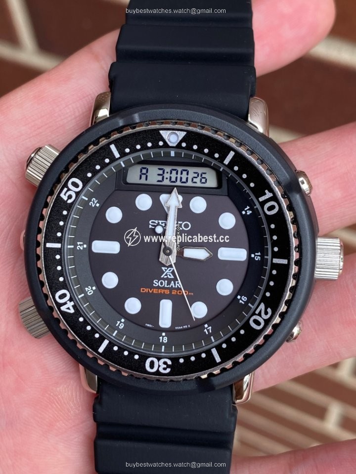 Seiko Prospex Mens watch Unisex Quartz Steel SNJ025P1