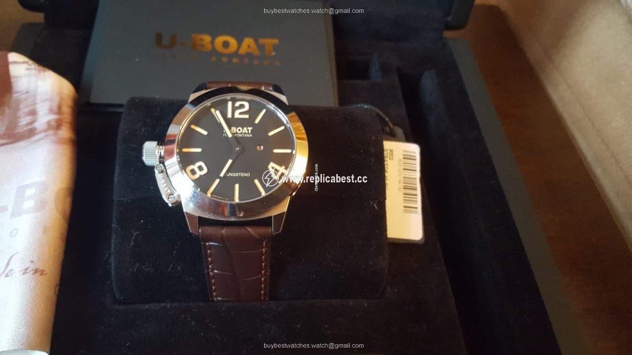 U-Boat Classico Mens watch Unisex Manual winding Steel 9002
