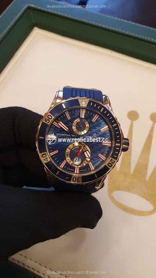 Ulysse Nardin Diver Chronometer Mens watch Unisex Automatic Rose gold 266-10-3 93