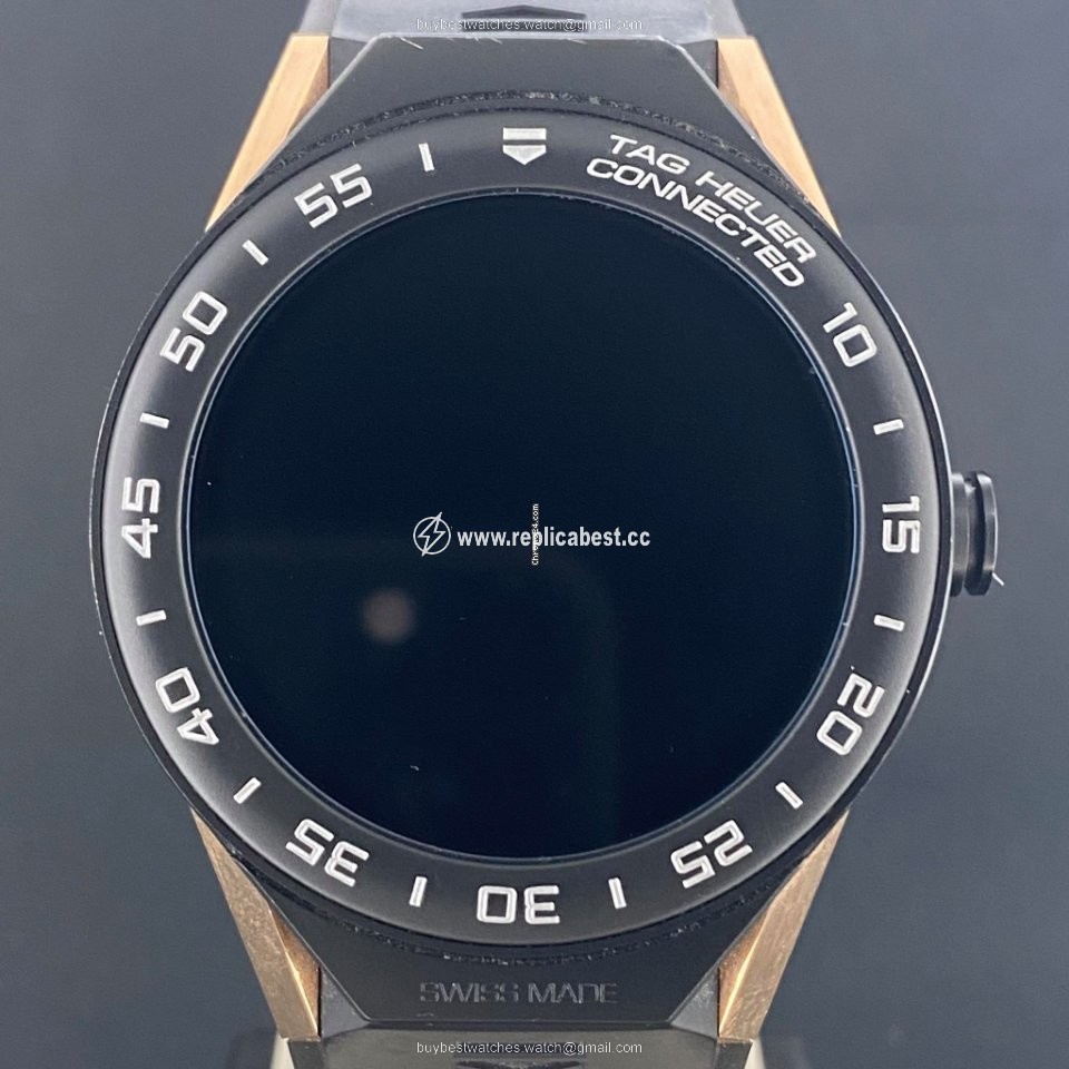 TAG Heuer Connected Mens watch Unisex Quartz Rose gold SAR8A50.FT6070