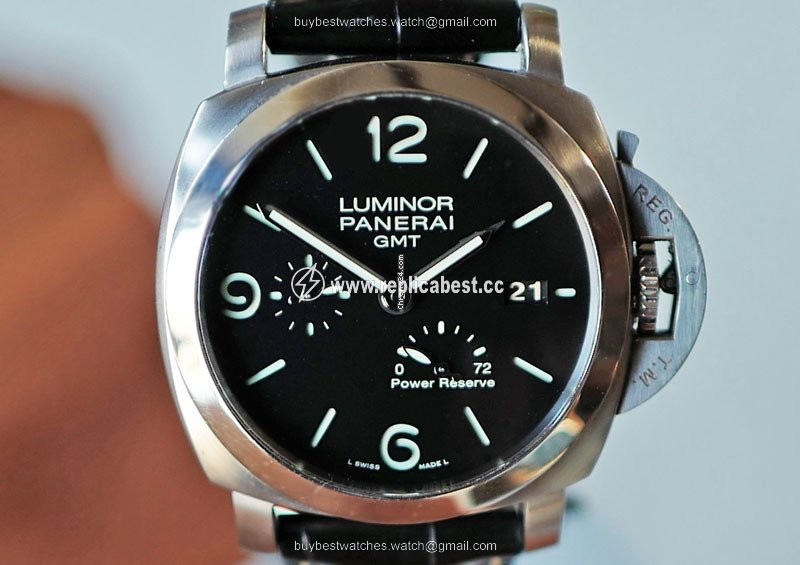Panerai Luminor 1950 3 Days GMT Power Reserve Automatic Automatic PAM 321