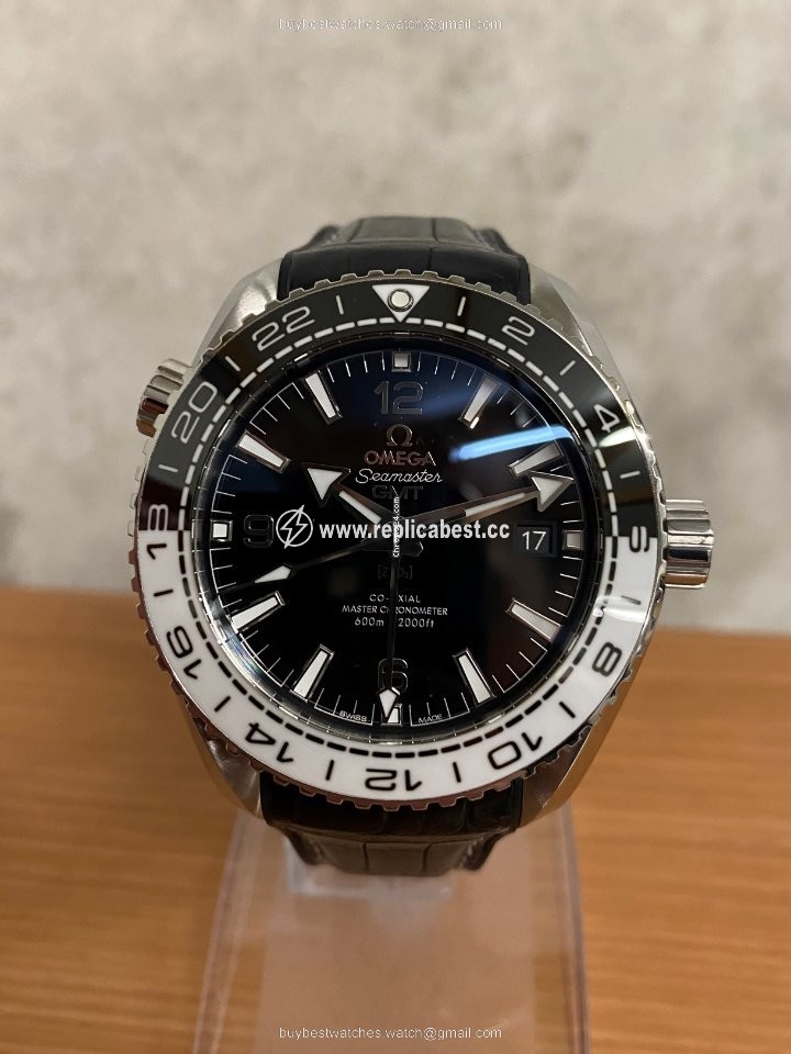 Omega Seamaster Planet Ocean Mens watch Unisex Automatic Steel 215.33.44.22.01.001