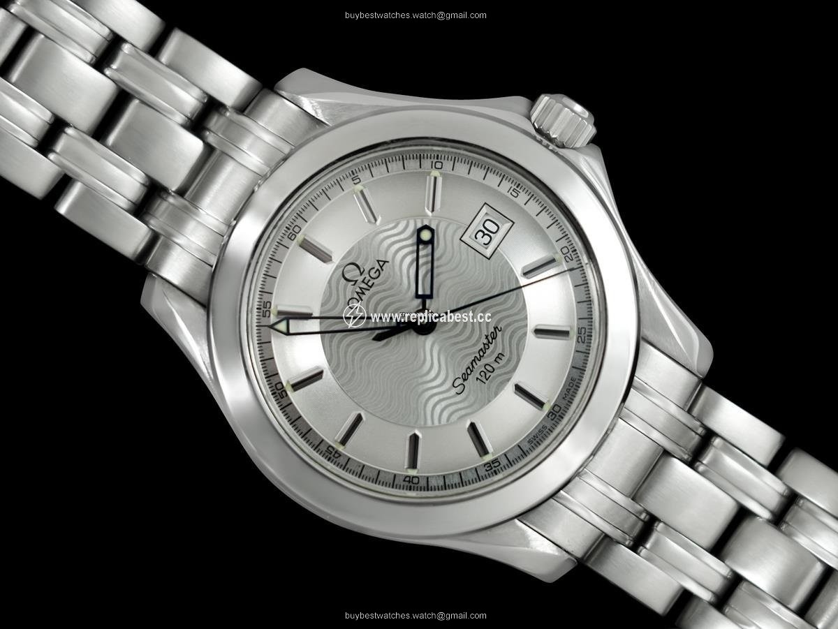 Omega Seamaster Diver 300 M Mens watch Unisex Quartz Steel 7686