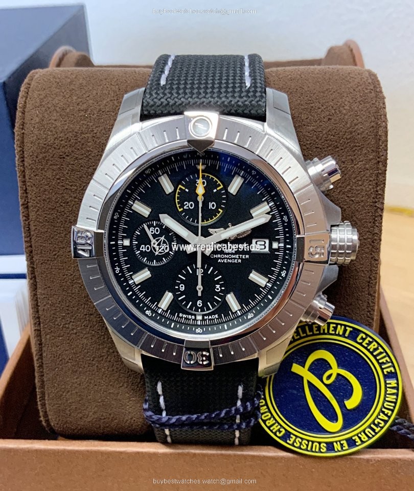 Breitling Avenger Mens watch Unisex Automatic Steel A13317101B1X1