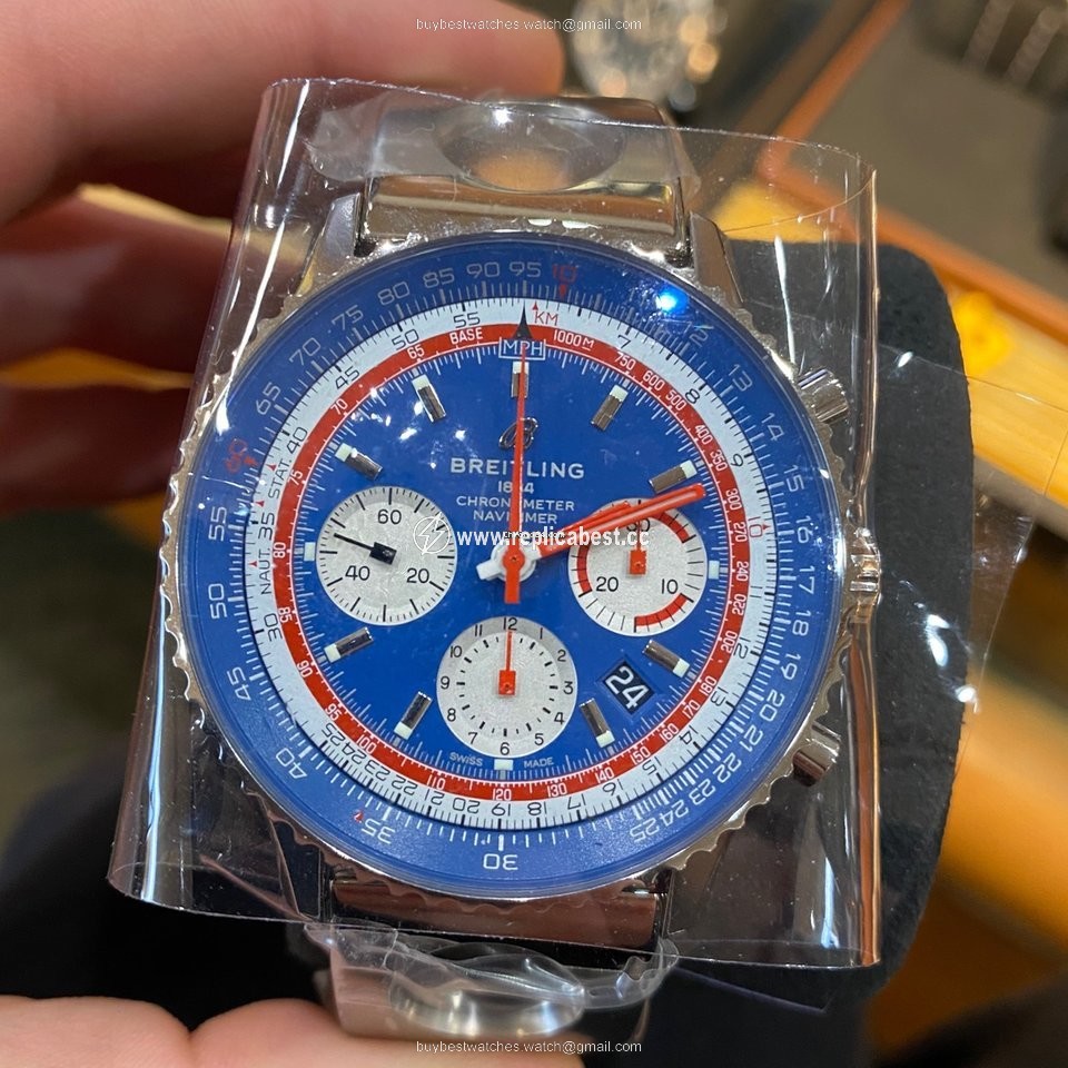 Breitling Navitimer 1 B01 Chronograph 43 Mens watch Unisex Automatic Steel AB01212B1C1A2
