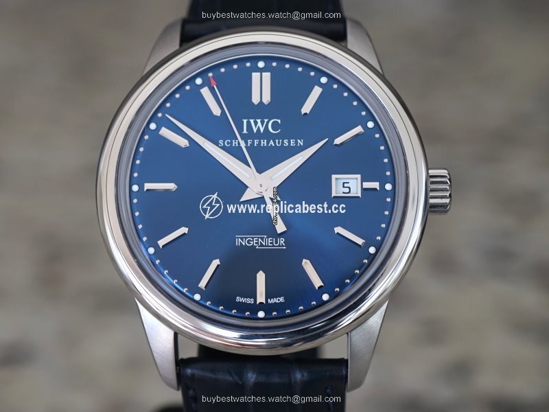 IWC Ingenieur Automatic Mens watch Unisex Automatic Steel IW323310