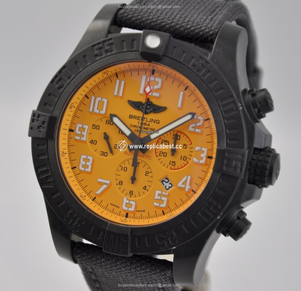 Breitling Avenger Hurricane Mens watch Unisex Automatic XB0170E41I1W1