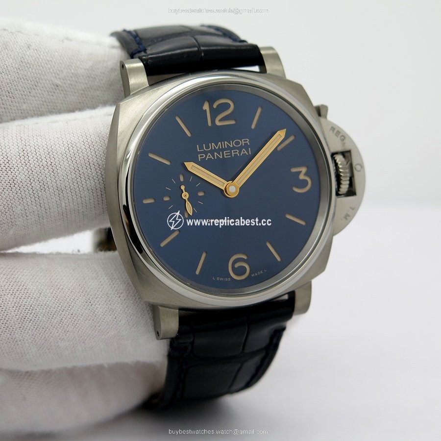 Panerai Luminor Due Mens watch Unisex Manual winding Titanium PAM 00728