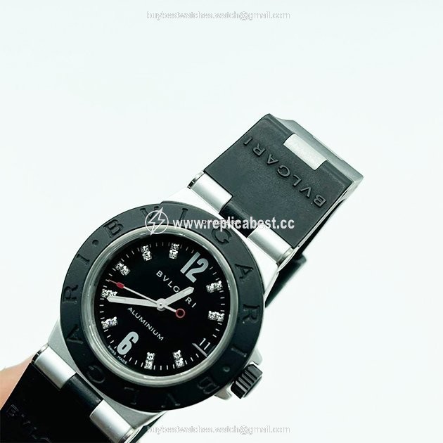 Bulgari Diagono Womens watch Quartz Aluminum AL 32 TA