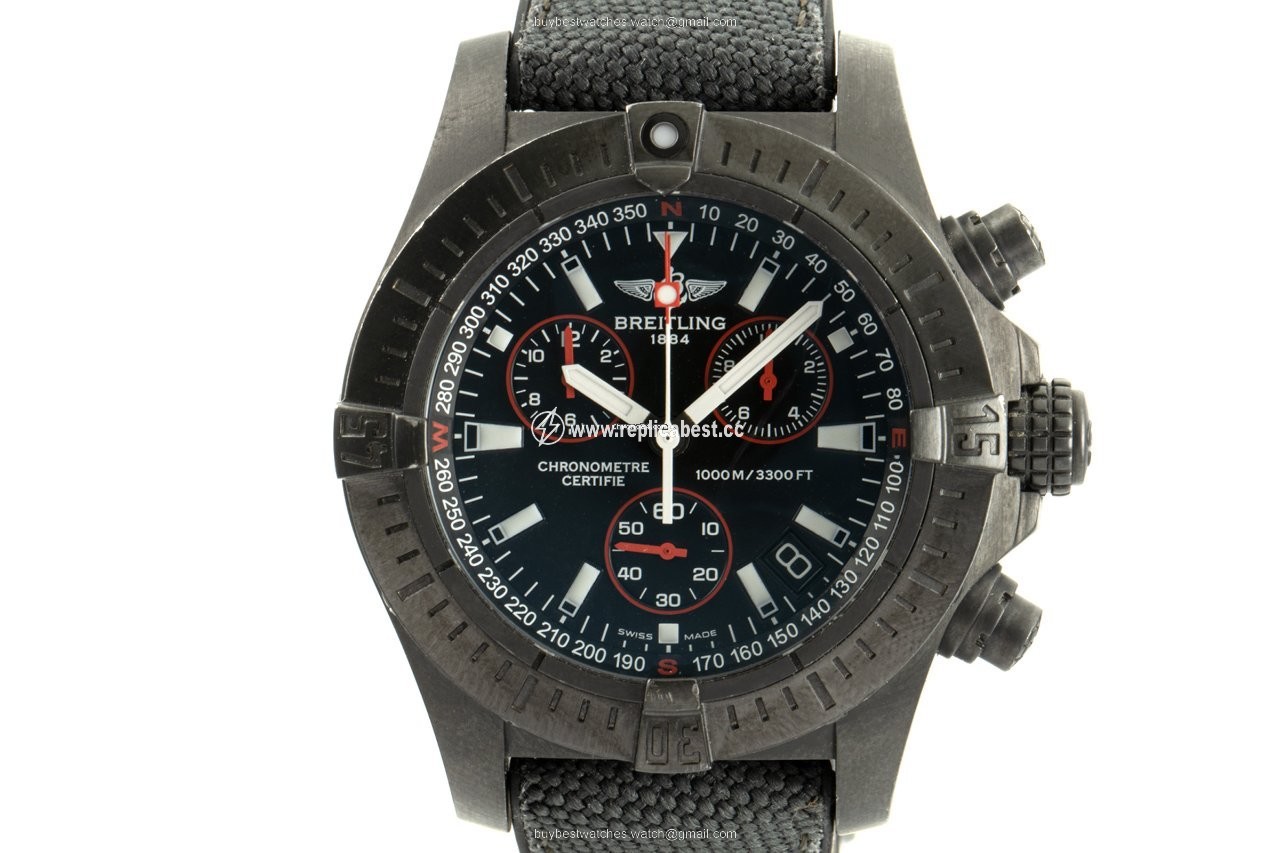 Breitling Avenger Seawolf Mens watch Unisex Quartz Steel M73390
