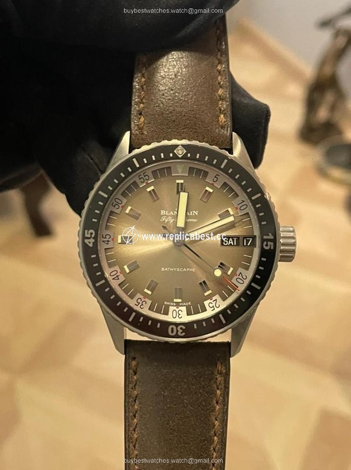 Blancpain Mens watch Unisex Automatic Steel 5052-1110-063A
