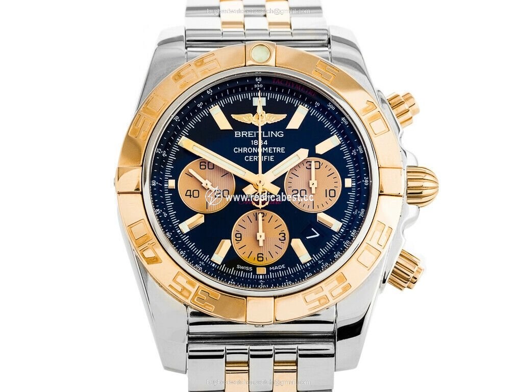 Breitling Chronomat 44 Mens watch Unisex Automatic Gold Steel CB011012 B968