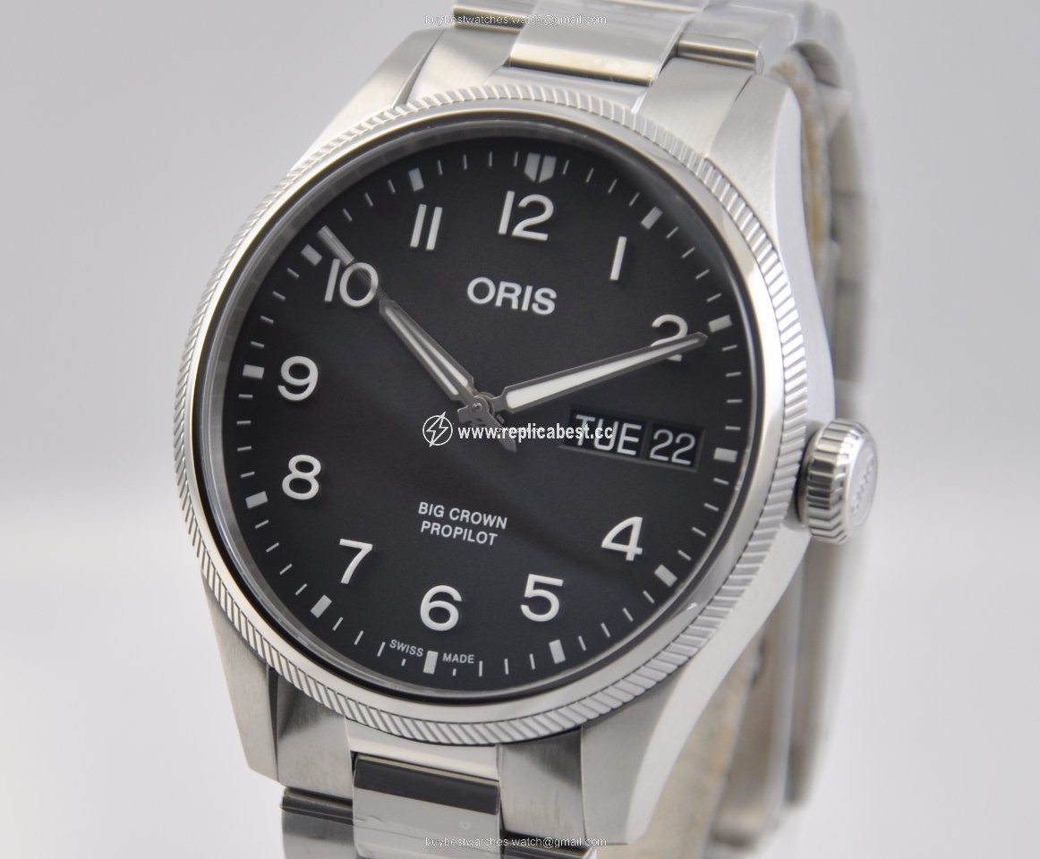 Oris Big Crown ProPilot Day Date Mens watch Unisex Automatic Steel 01 752 7760 4063-07 8 22 08P