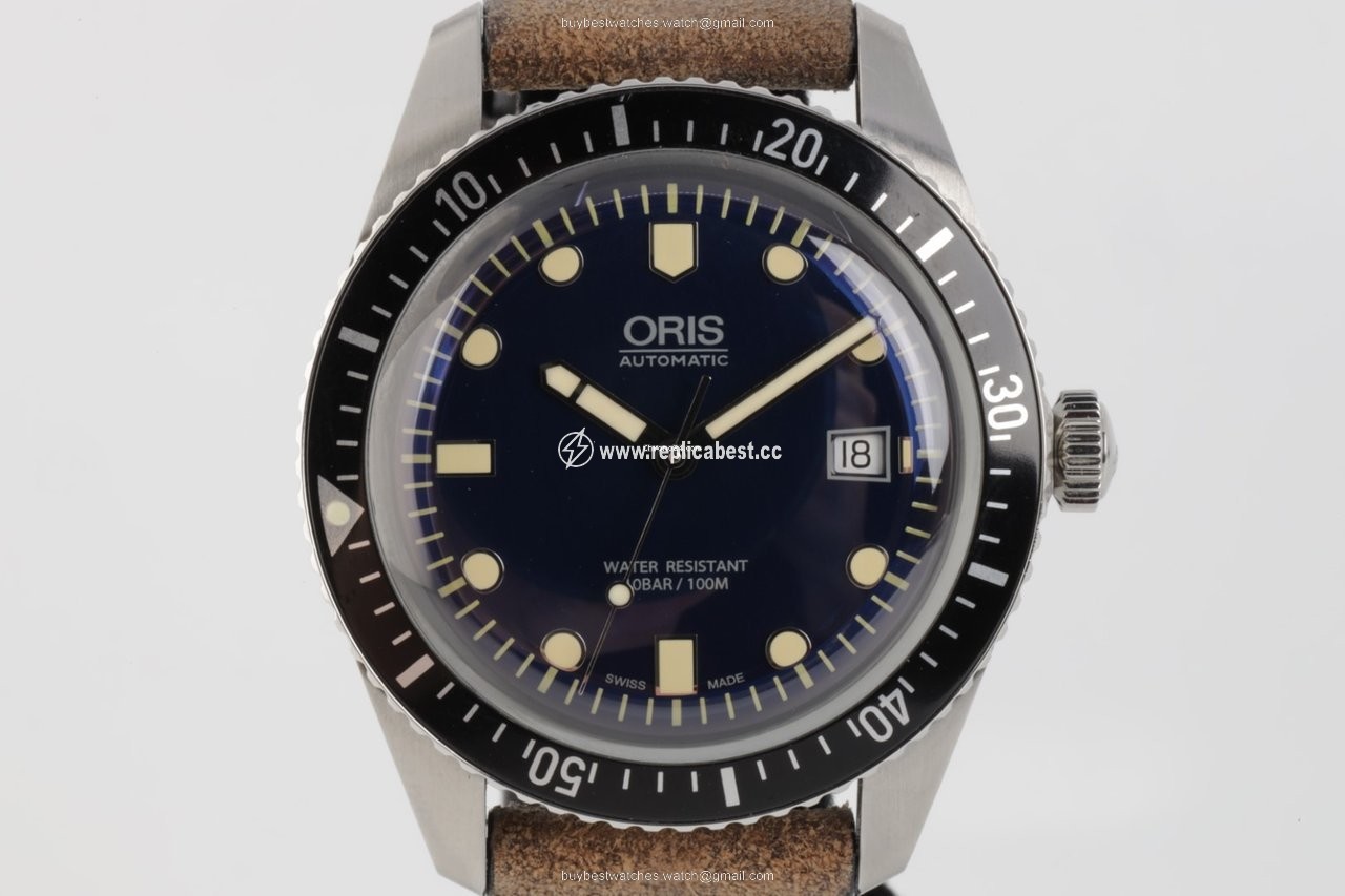 Oris Divers Sixty Five Mens watch Unisex Automatic Steel 01 733 7720 4055-07 5 21 02