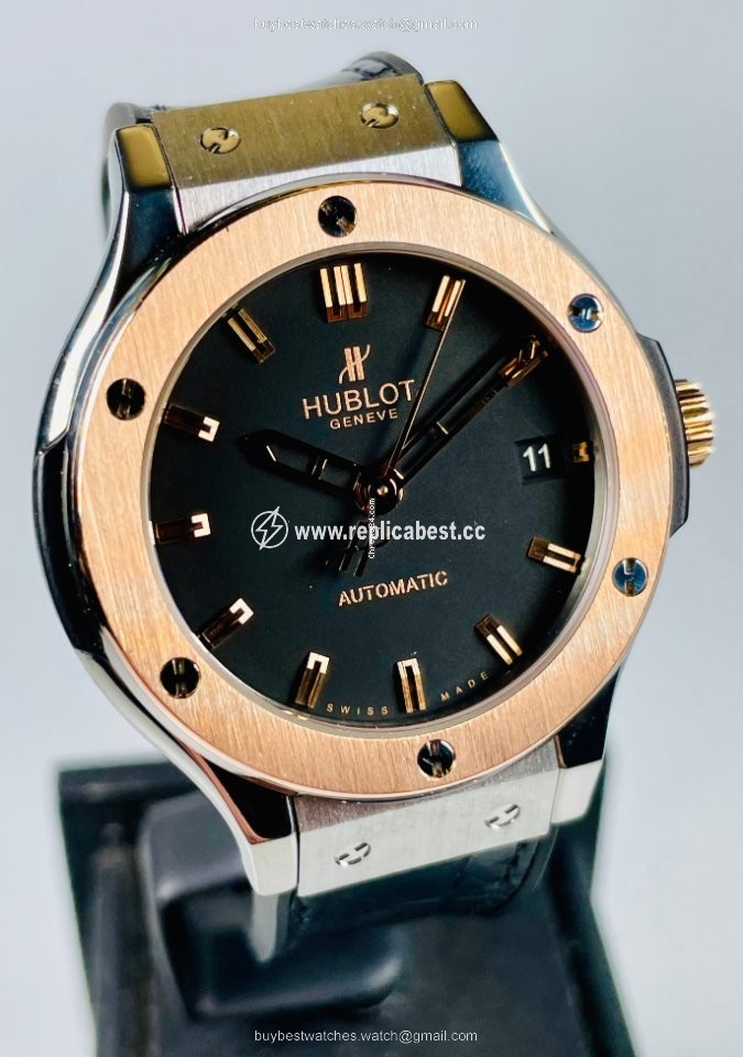 Hublot Classic Fusion 45, 42, 38, 33 mm Womens watch Automatic Titanium 565.ZP.1180.LR
