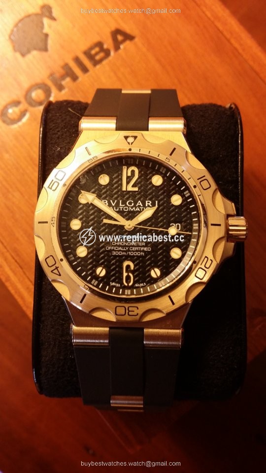 Bulgari Diagono Mens watch Unisex Automatic Yellow gold DP42BGVDSD