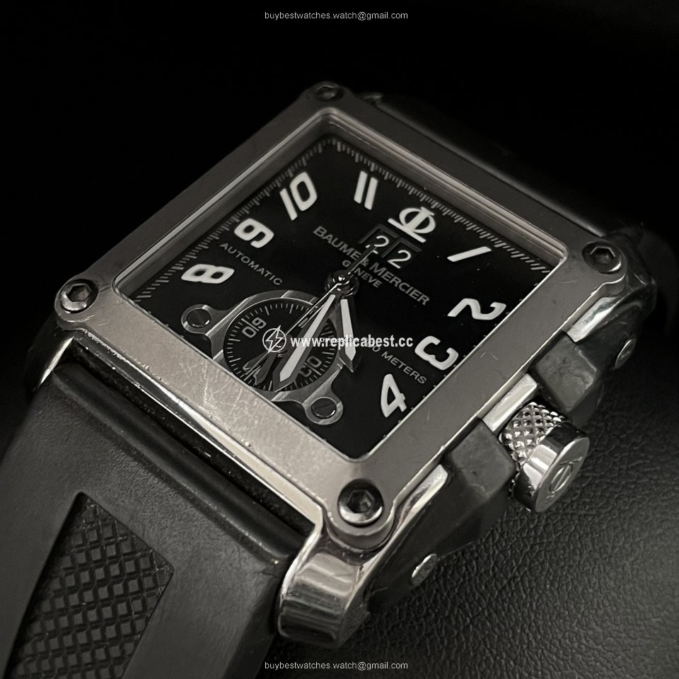 Baume & Mercier Hampton Mens watch Unisex Automatic Steel Baume & Mercier Hampton square XL Dual Timer