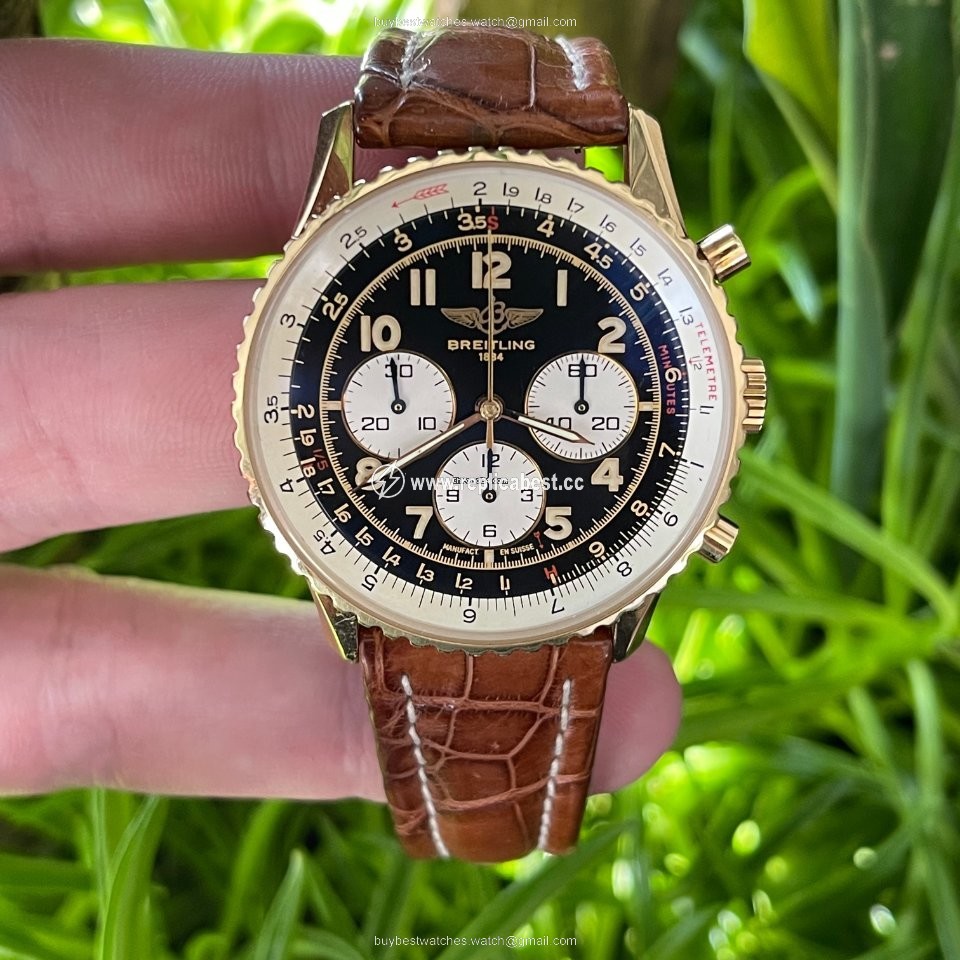 Breitling Navitimer Mens watch Unisex Yellow gold K30021