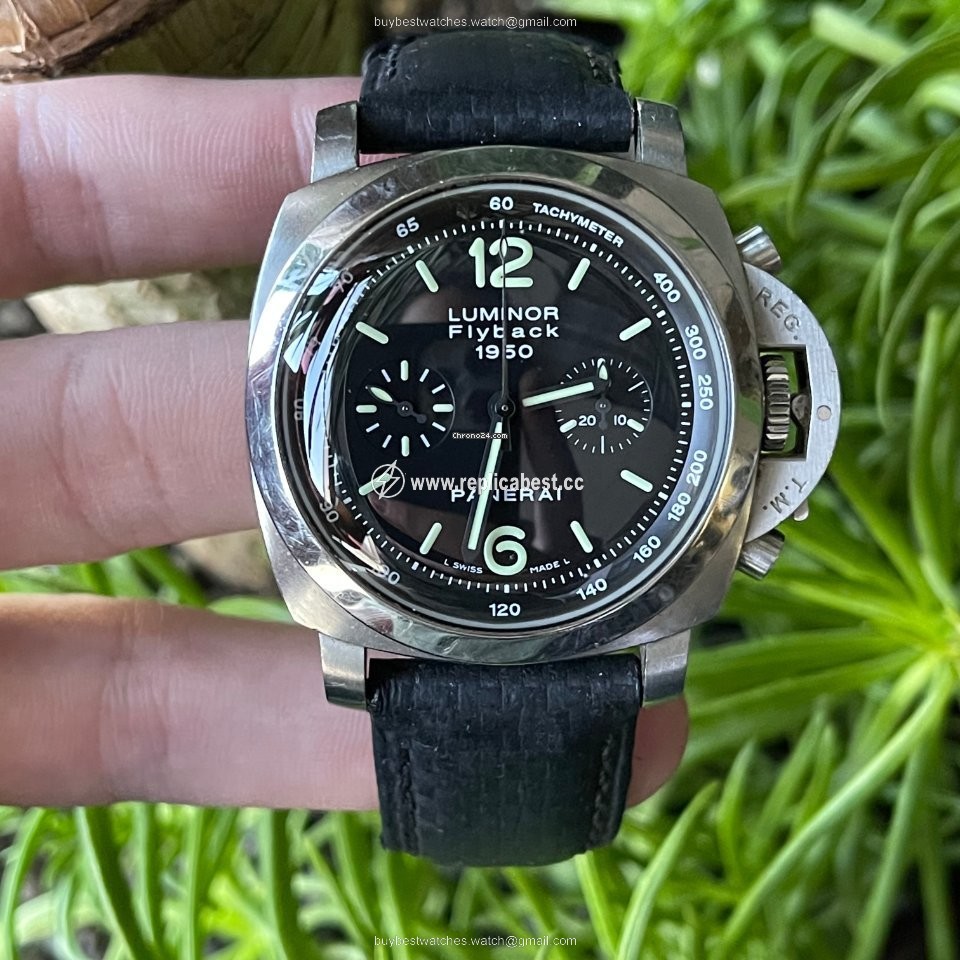 Panerai Luminor 1950 3 Days Chrono Flyback Mens watch Unisex Automatic Steel PAM 00212