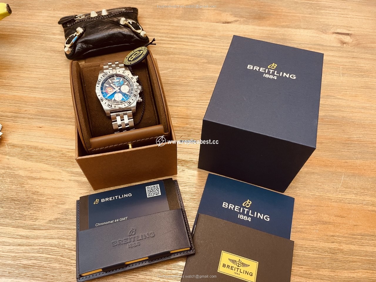 Breitling Chronomat 44 GMT Mens watch Unisex Automatic AB04203J BD29