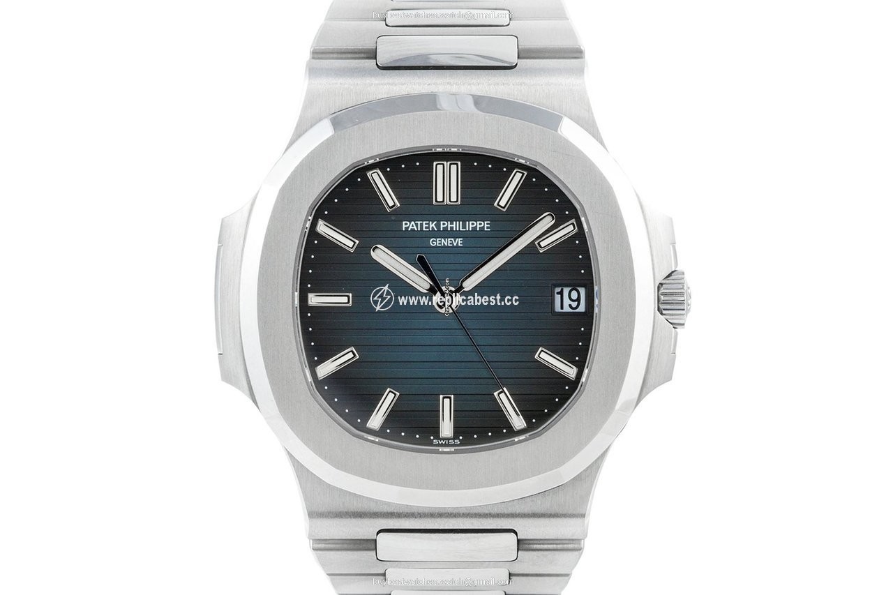 Patek Philippe Nautilus Mens watch Unisex Automatic Steel 5711 1A-010