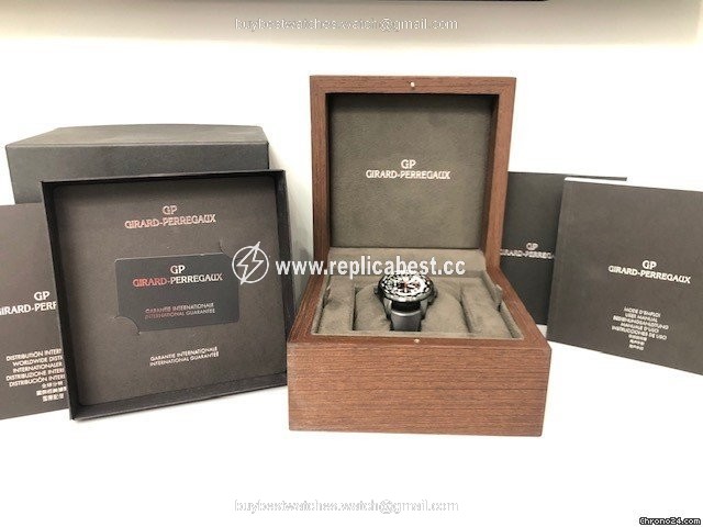 Girard Perregaux WW.TC Automatic Ceramic 49820-32-611-FK6A