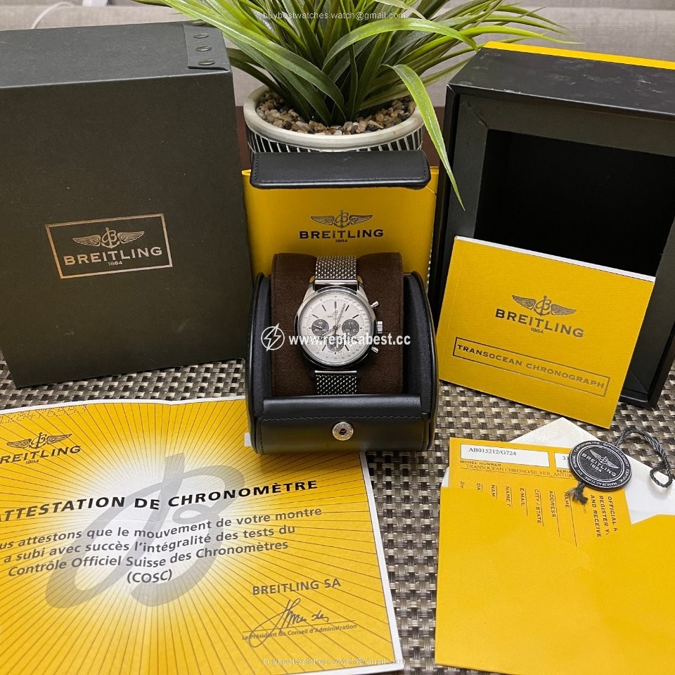 Breitling Transocean Chronograph Mens watch Unisex Automatic Steel AB015212.G724.154A