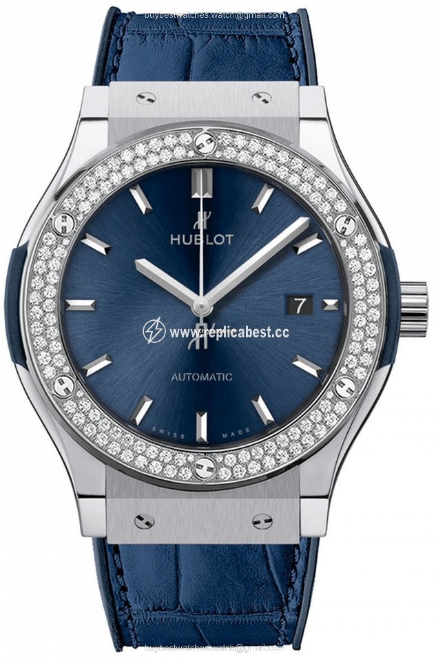 Hublot Classic Fusion Blue Mens watch Unisex Automatic Titanium 542.nx.7170.lr.1104