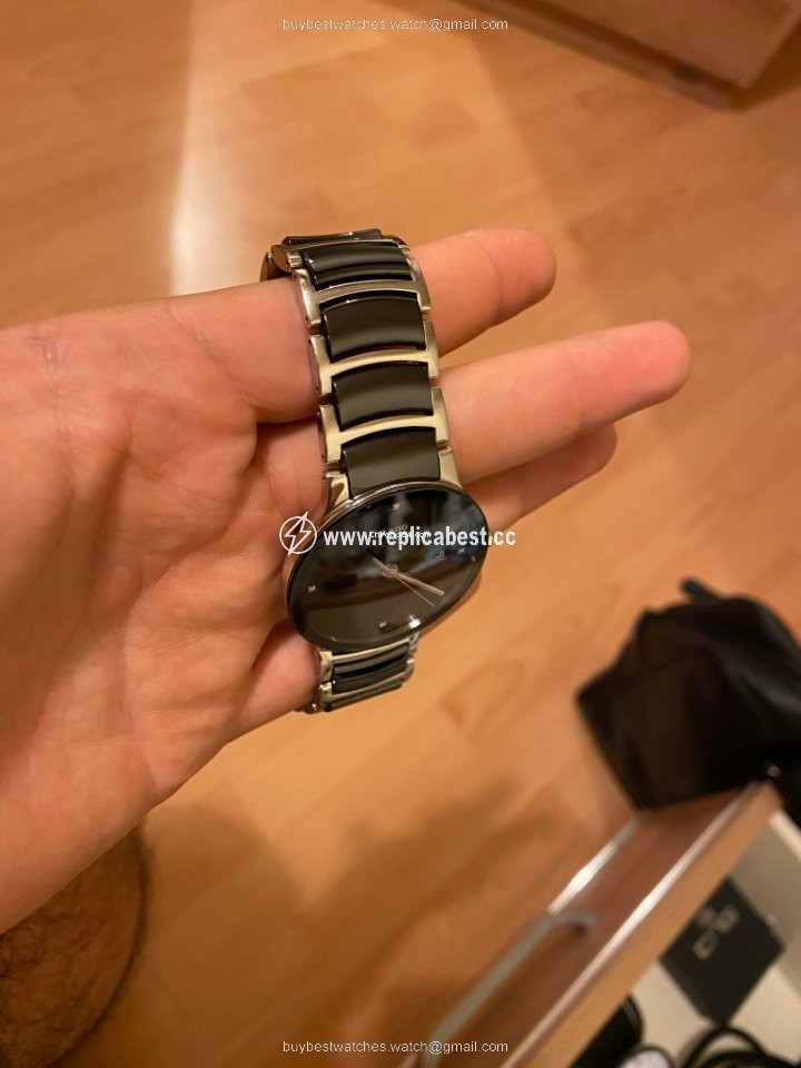 Rado Centrix Mens watch Unisex Quartz Steel R30941152