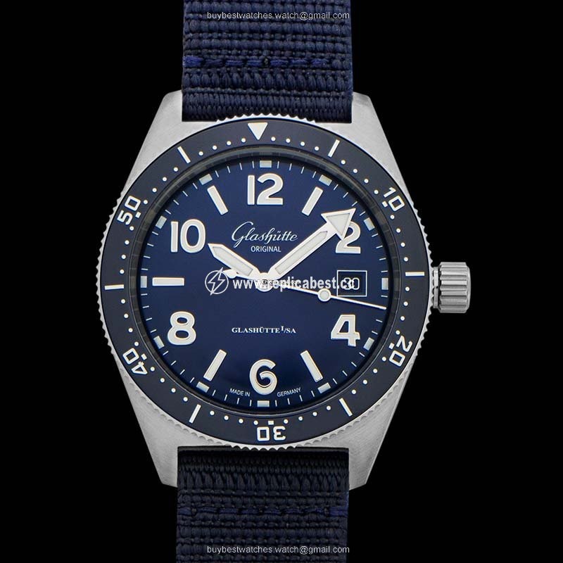 Glashutte Original Mens watch Unisex Automatic Steel 1-39-11-09-81-34