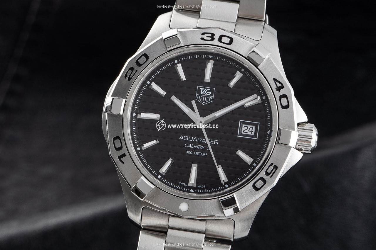 TAG Heuer Aquaracer 300M Mens watch Unisex Automatic Steel WAP2010