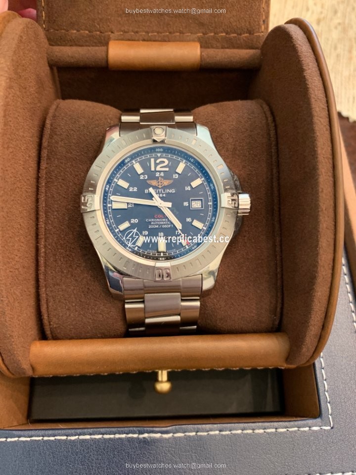 Breitling Colt Automatic Mens watch Unisex Automatic Steel A1738811 BD44 173A