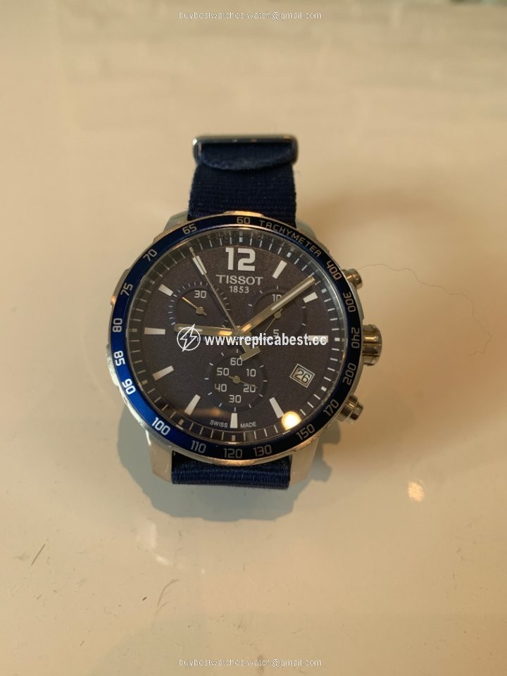Tissot Quickster Mens watch Unisex Quartz Steel T0954171104700
