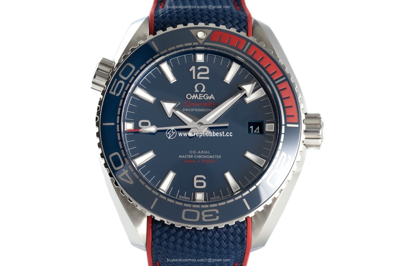 Omega Seamaster Planet Ocean Mens watch Unisex Automatic Steel 522.32.44.21.03.001