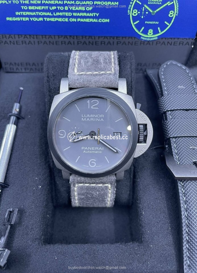 Panerai Mens watch Unisex Automatic Titanium PAM01662
